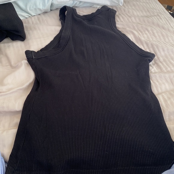 Wesley Tank - Picture 4 of 4